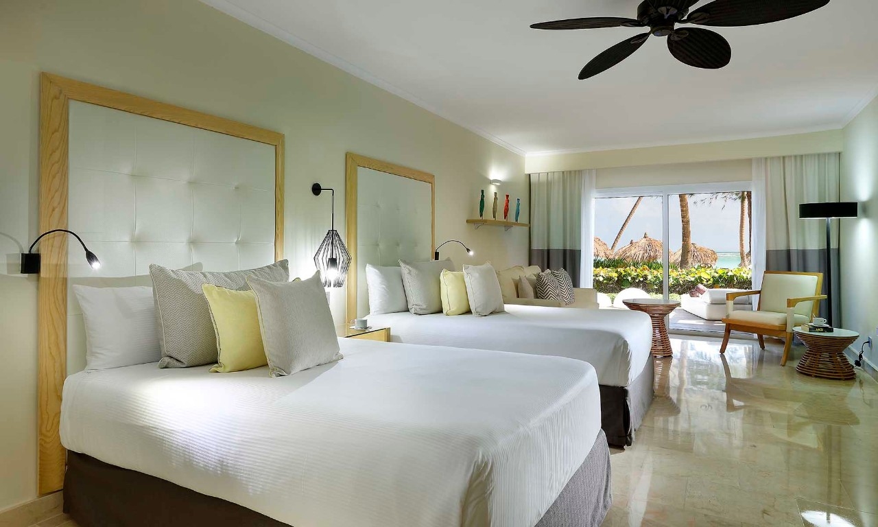 Junior Suite Beachside