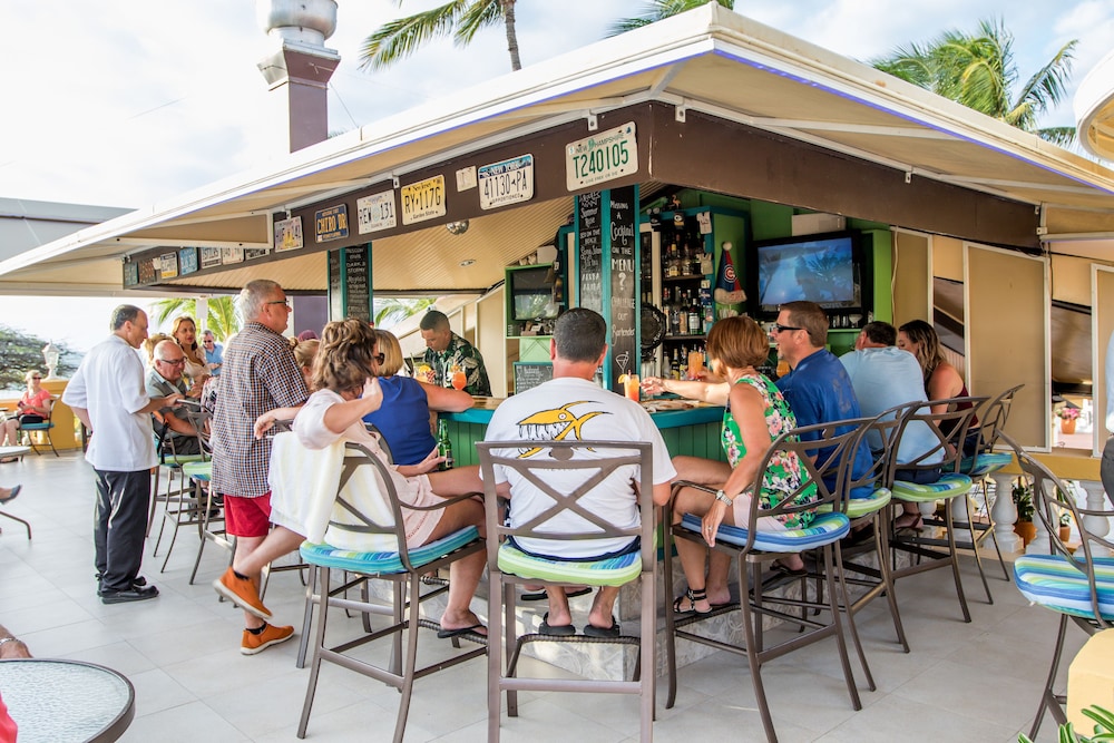 Poolside Bar