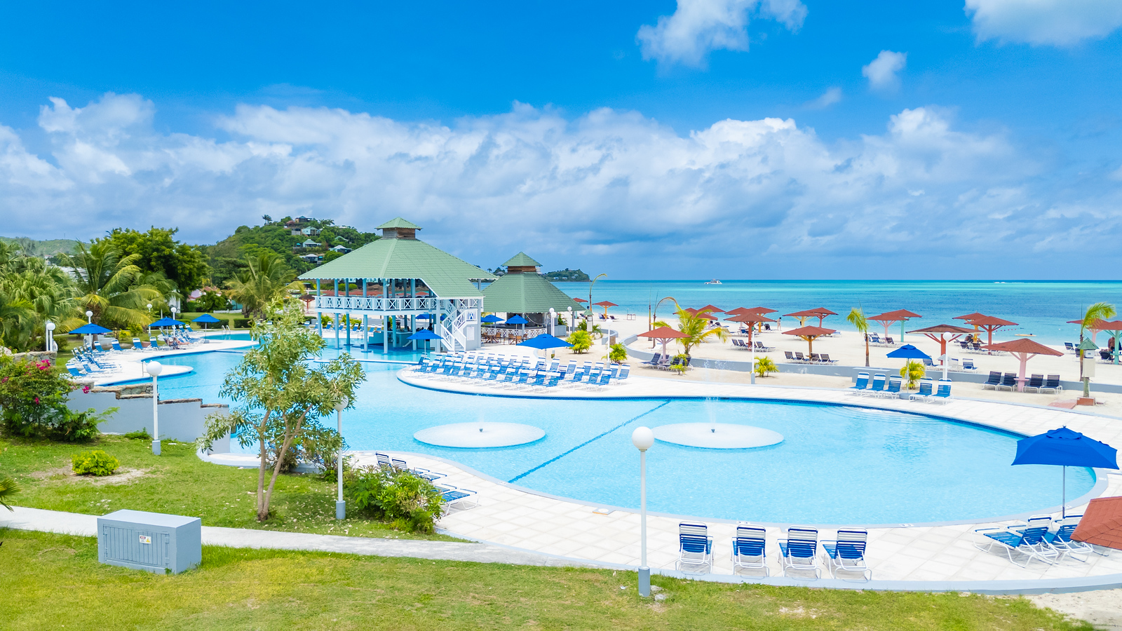 Jolly Beach Pool