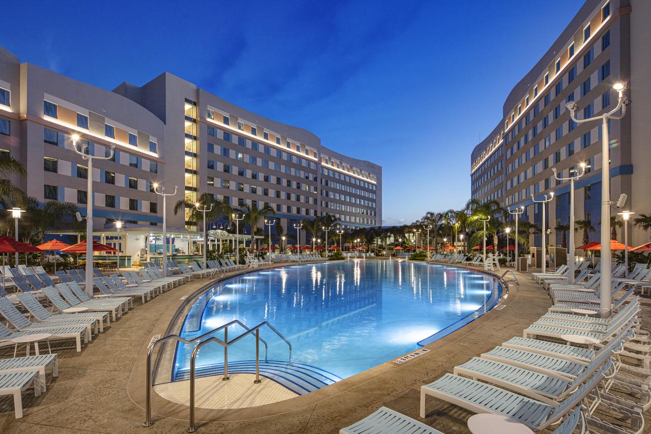 Universal's Endless Summer Resort - Surfside Inn and Suites