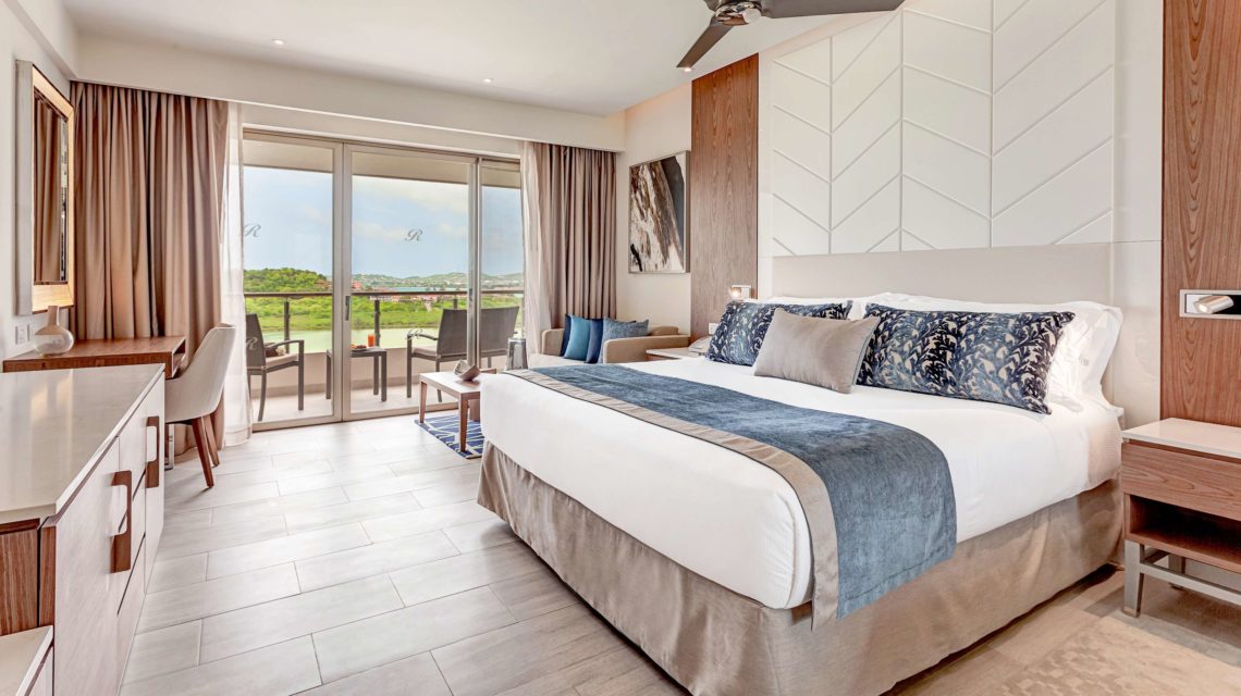 Luxury Junior Suite Bay View