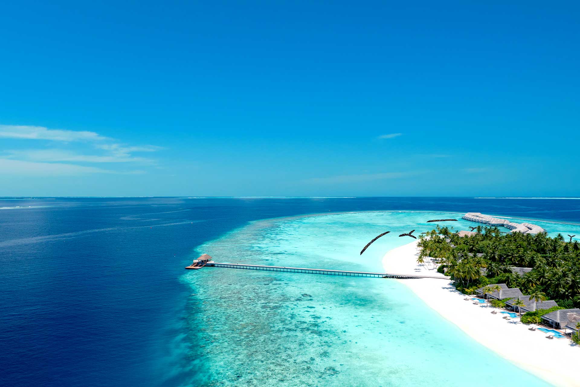 Baglioni Resort Maldives Aerial View.jpg 2