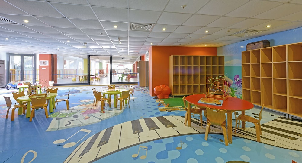 Children's play area - indoor