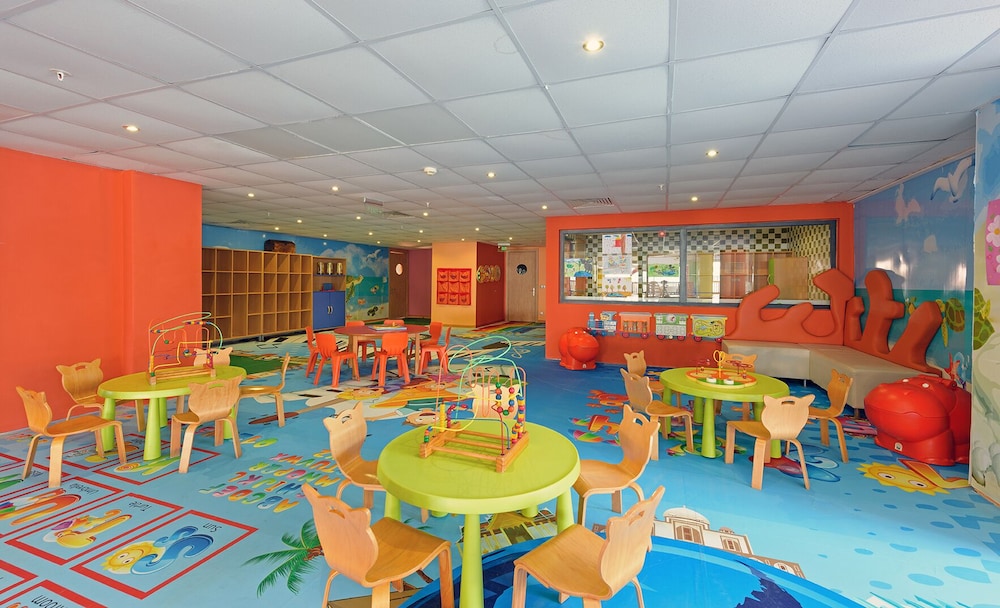 Children's play area - indoor