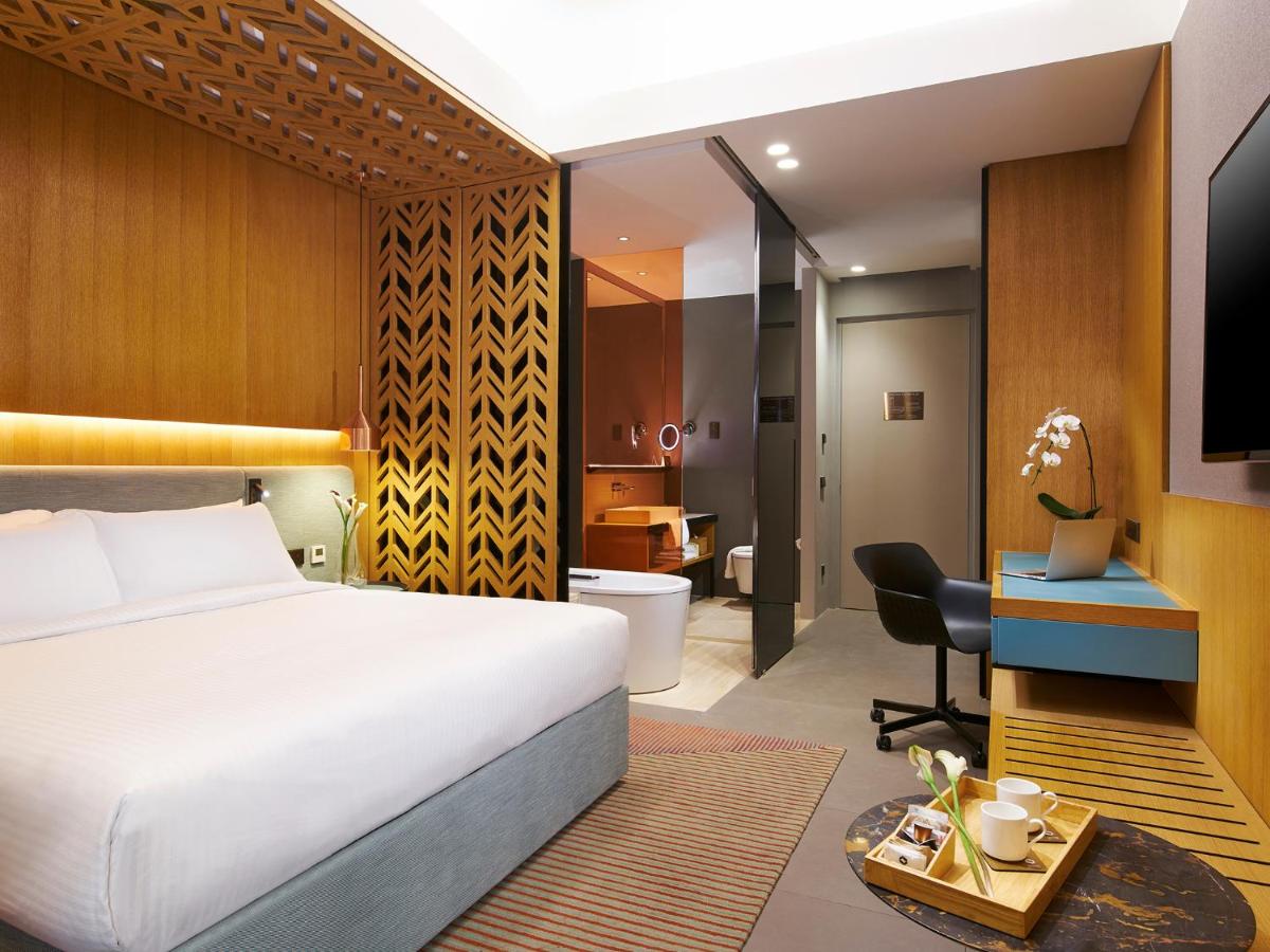 Oasia Hotel Downtown Singapore