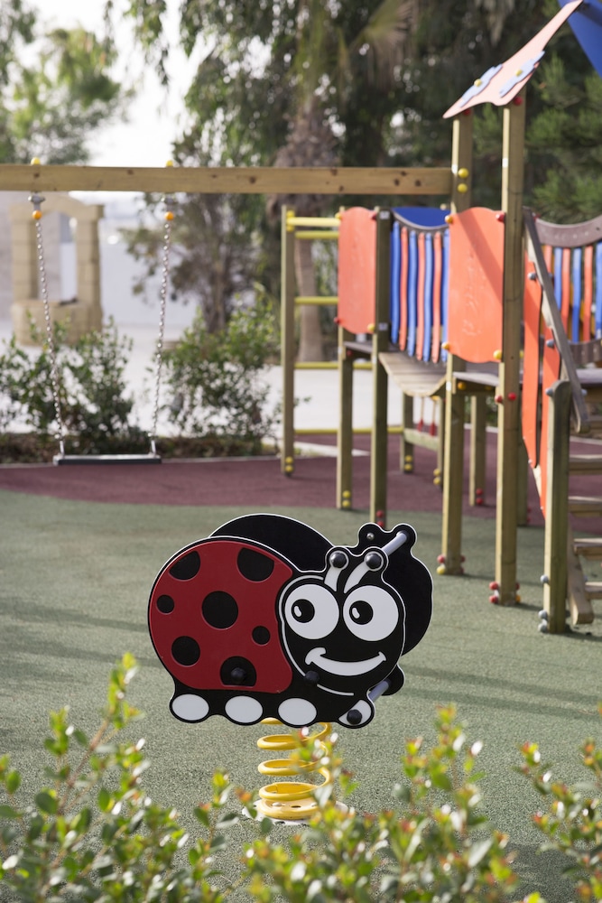 Children's play area - outdoor