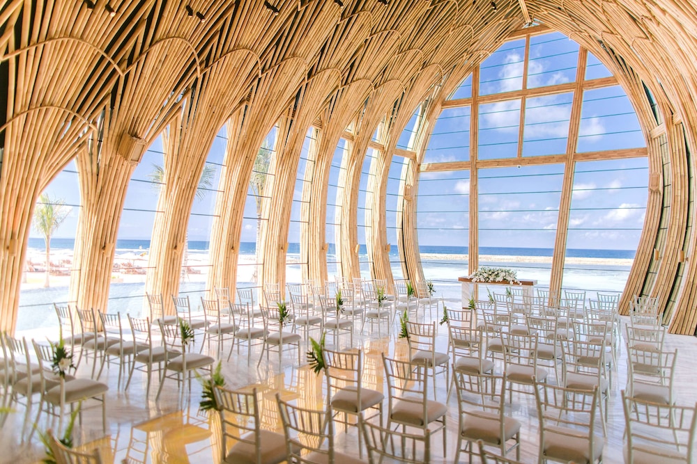 Indoor wedding