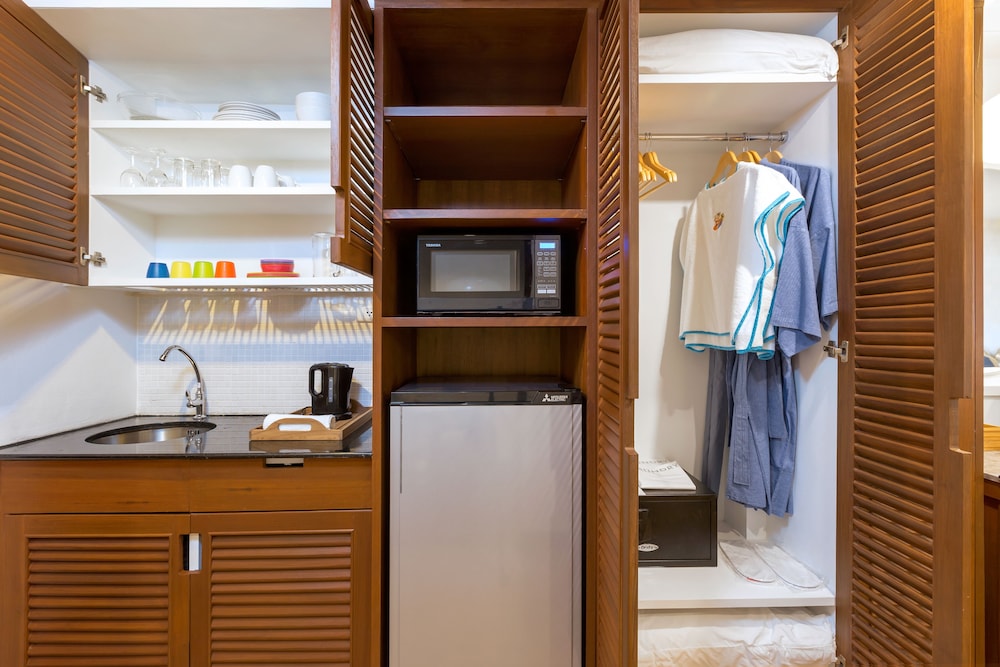 In-Room Kitchenette