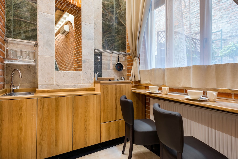 Private kitchenette