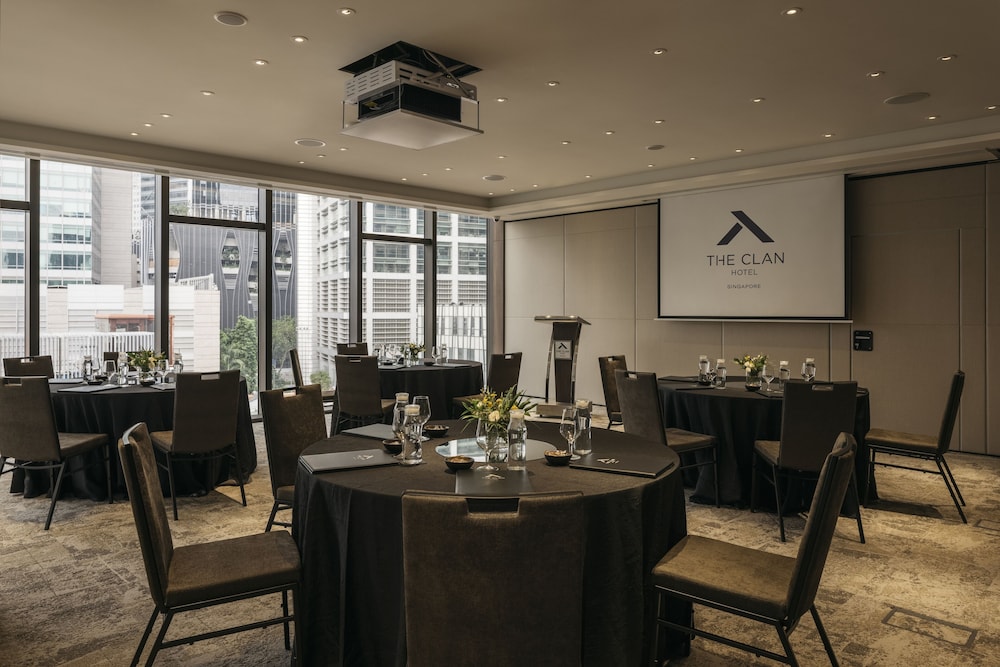 Meeting facility