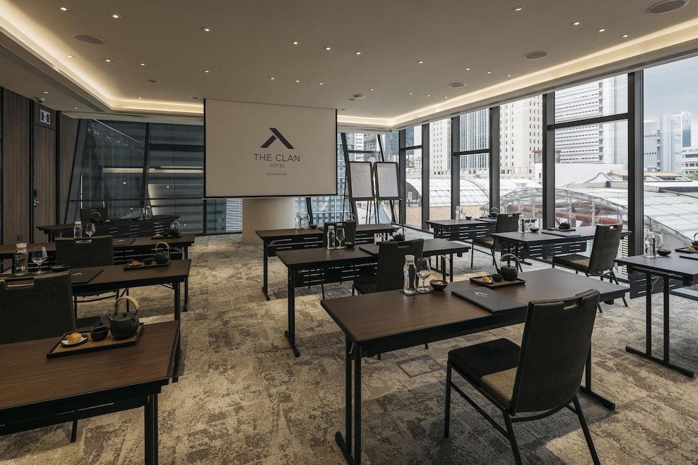 Meeting facility