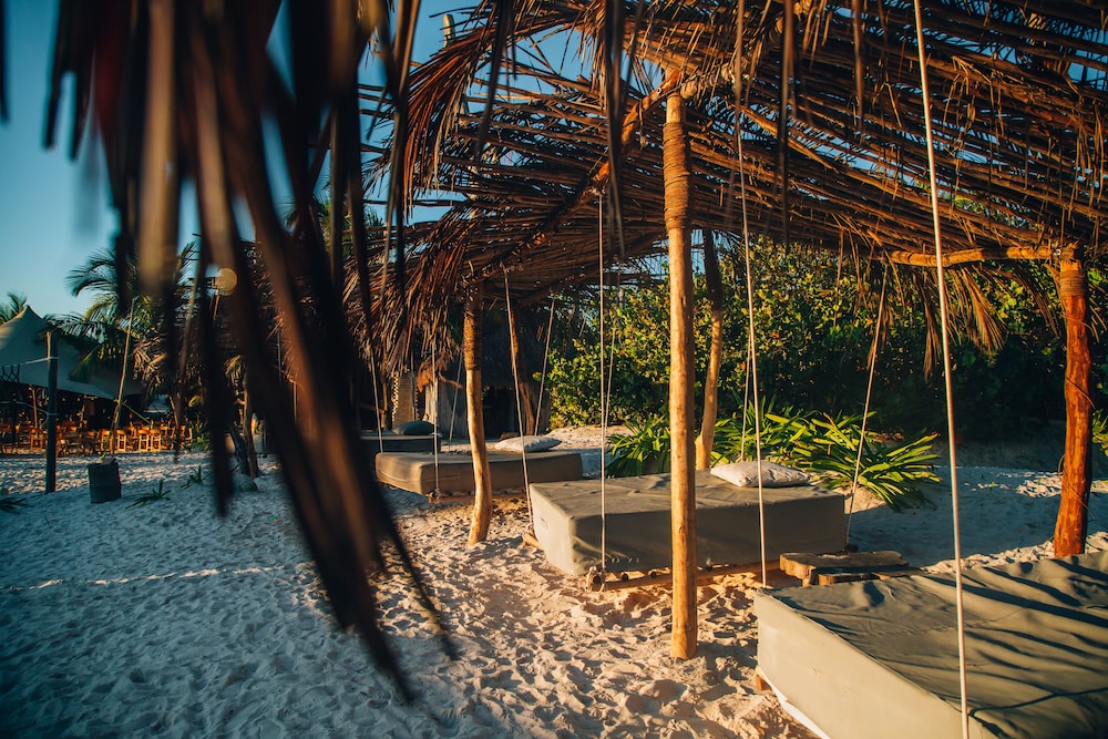 Beach bar