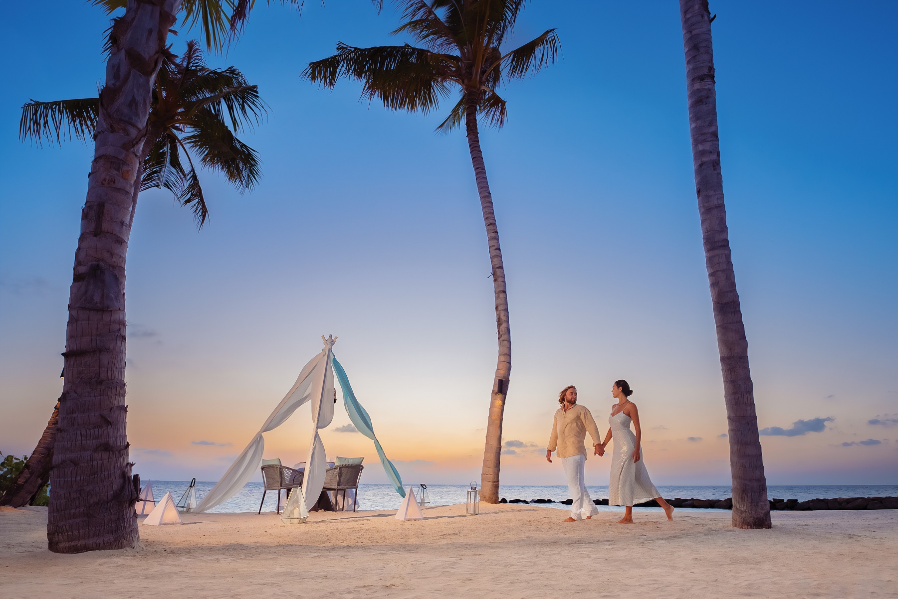 Romantic Beach Dinner