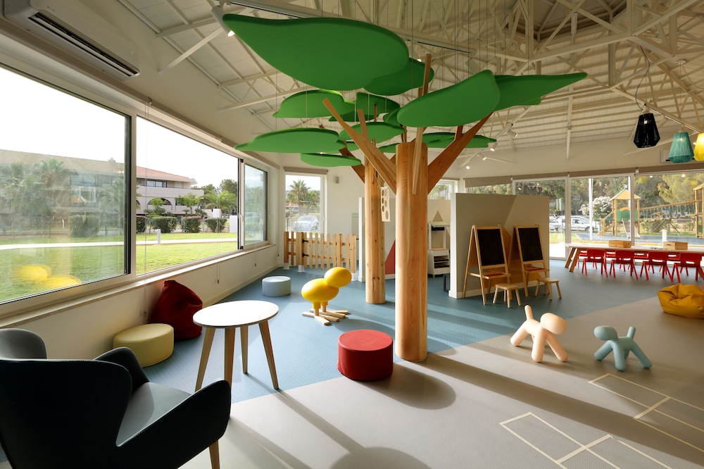 Children's play area - indoor