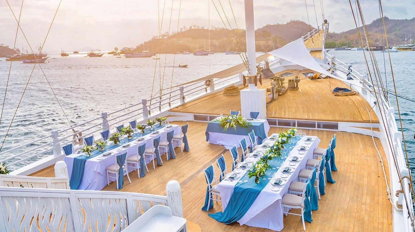 Boat Wedding