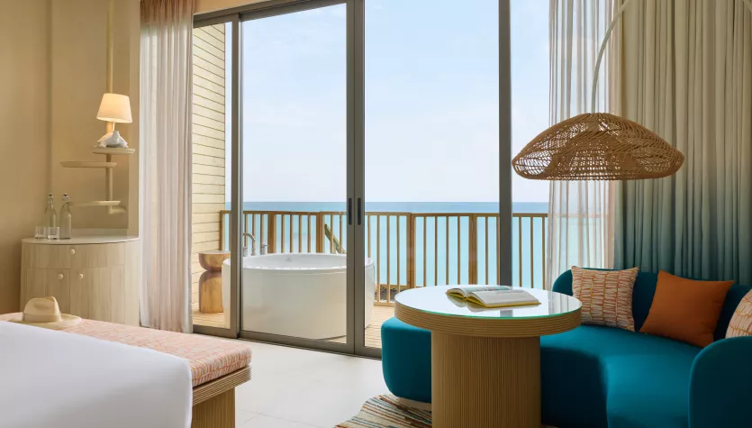 Mirage Beachfront Room with Jacuzzi