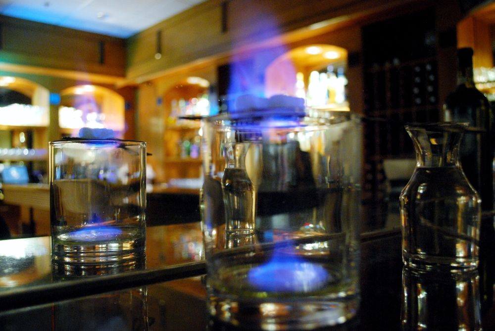 Hotel Bar