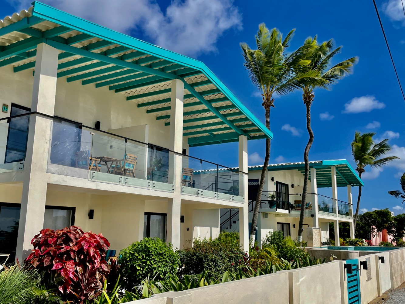 Vistalmar Ocean Suites
