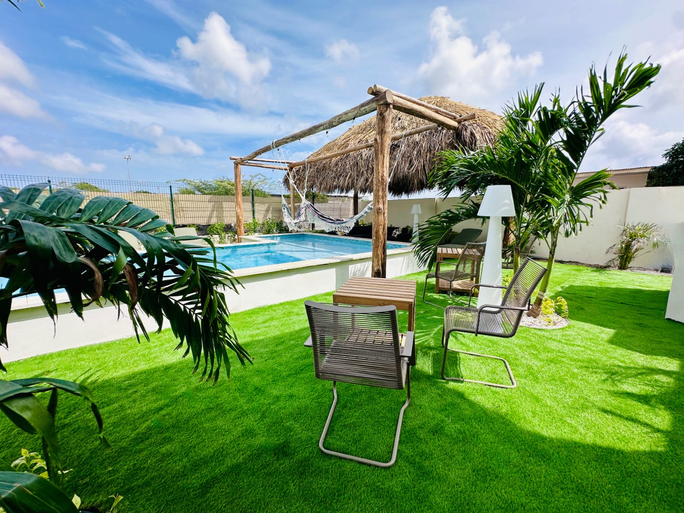 Vistalmar Ocean Suites