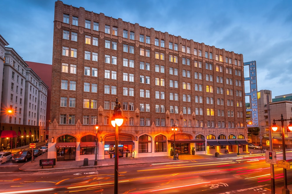 Hotel Front - Evening/Night