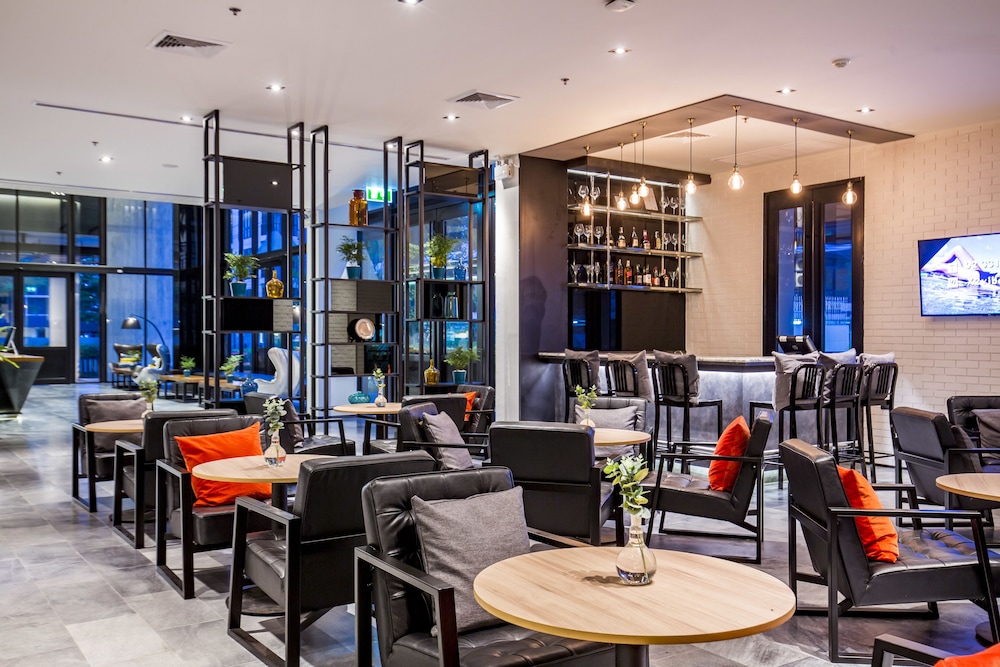 Hotel Lounge
