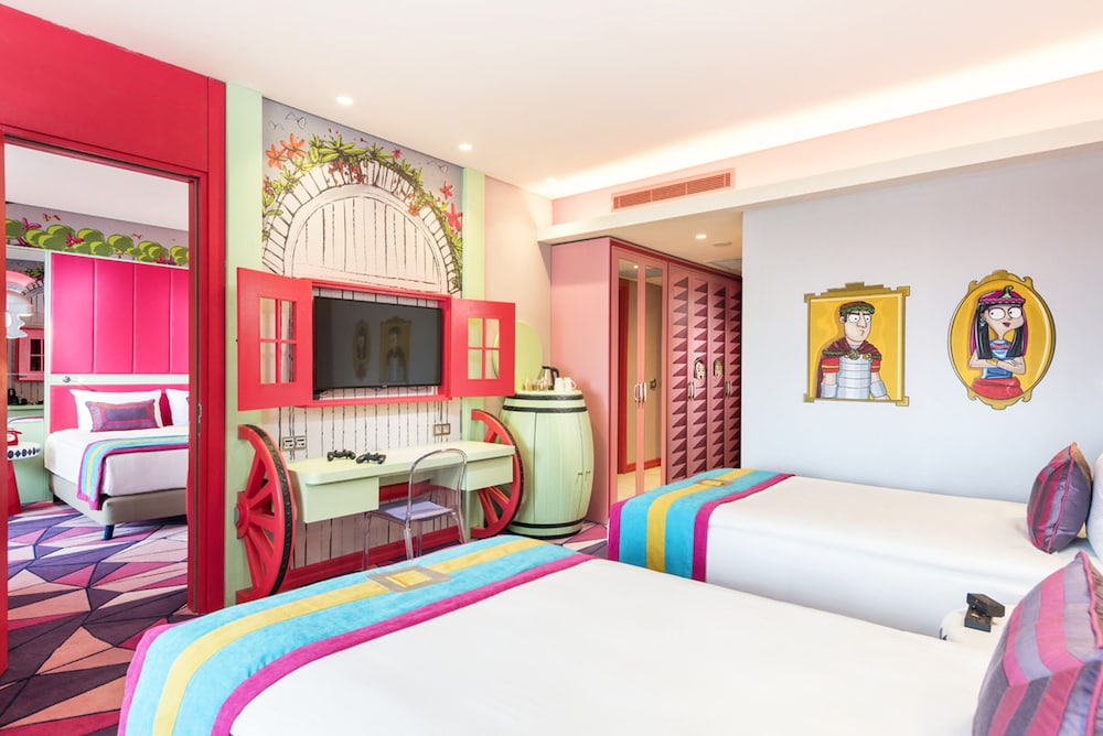 Children's theme room