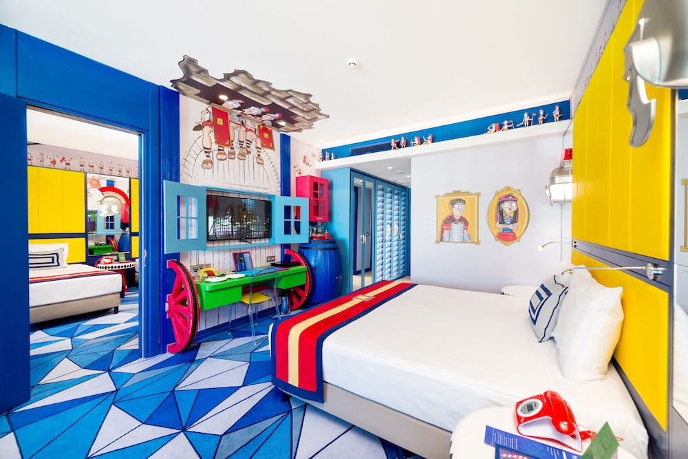 Children's theme room