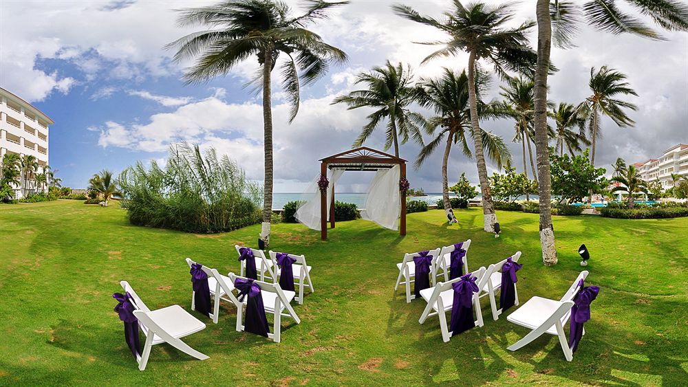 Outdoor Wedding Area