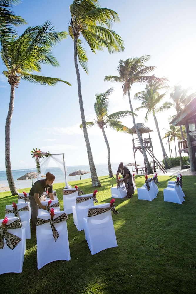 Indoor wedding