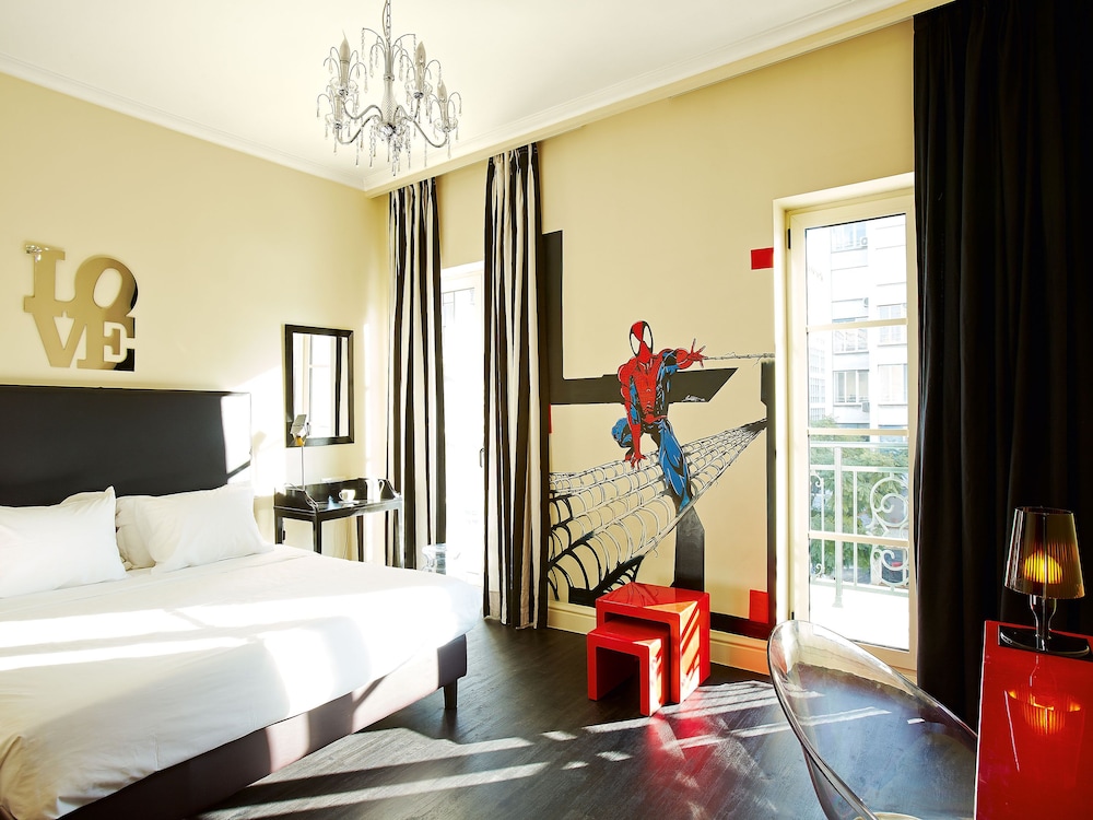 Guestroom