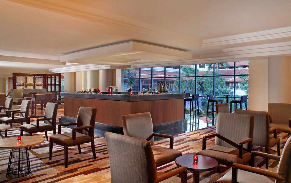 Hotel Bar
