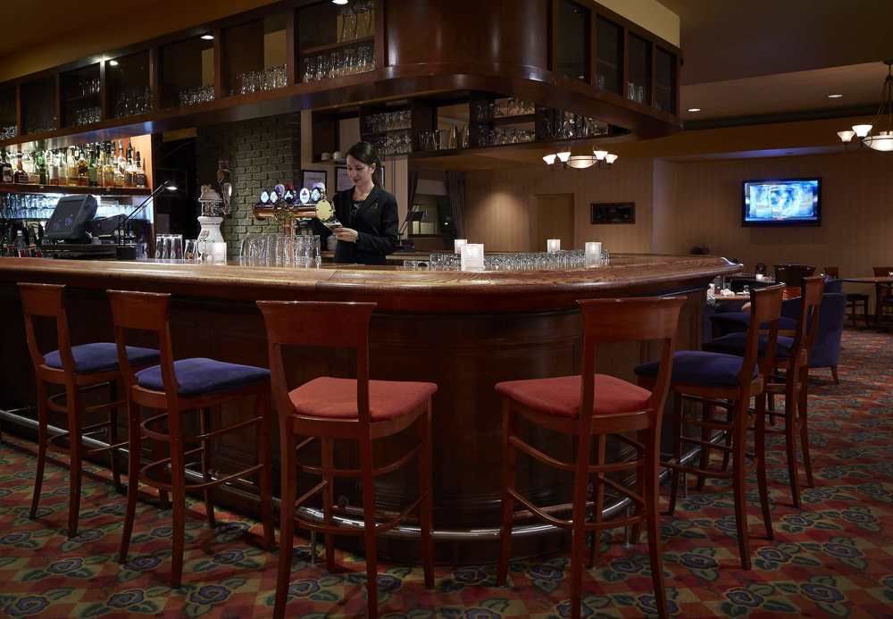 Hotel Bar