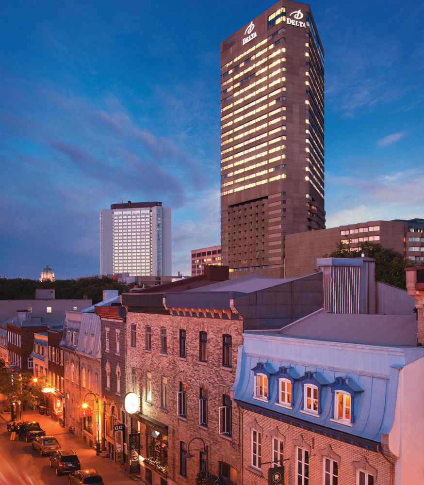 Hotel Front - Evening/Night