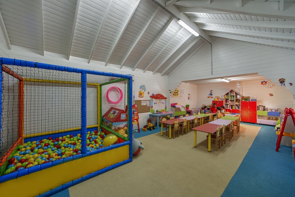 Children's play area - indoor