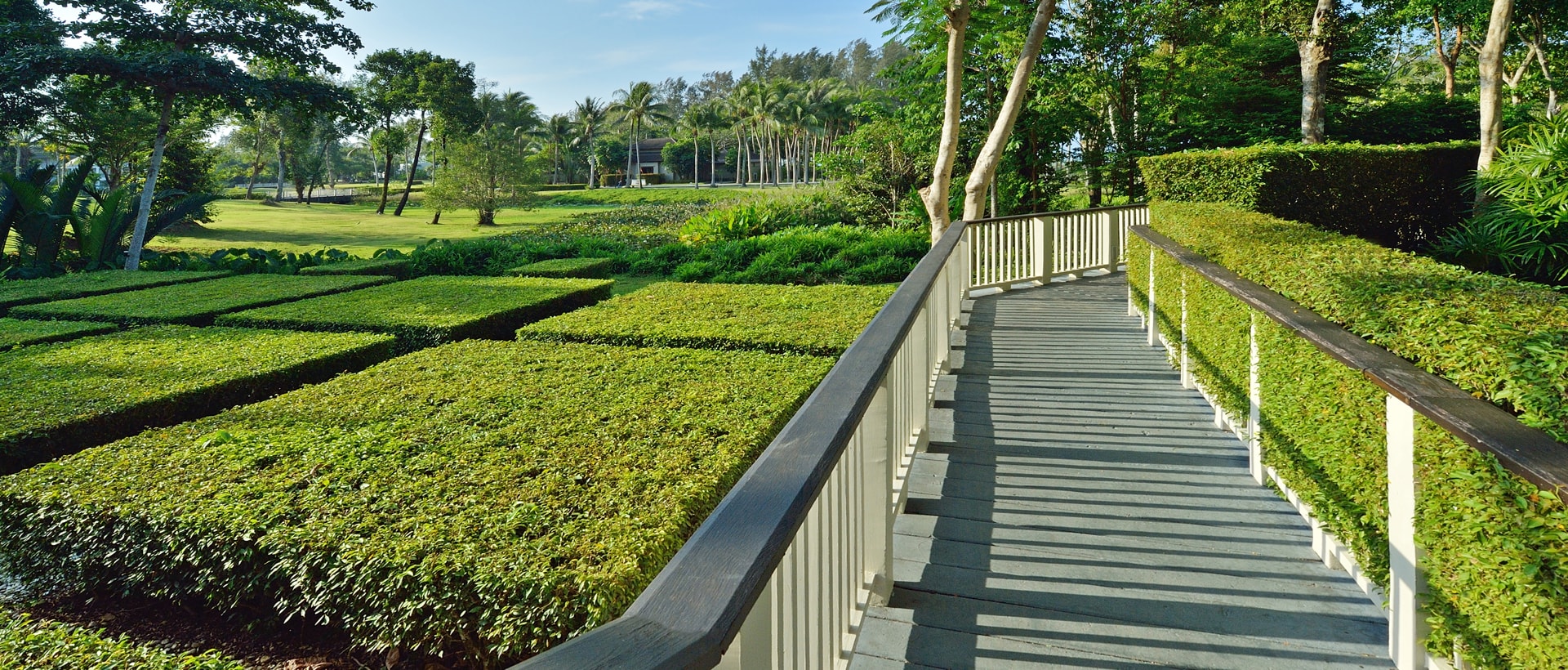 Garden_Pool_Beach